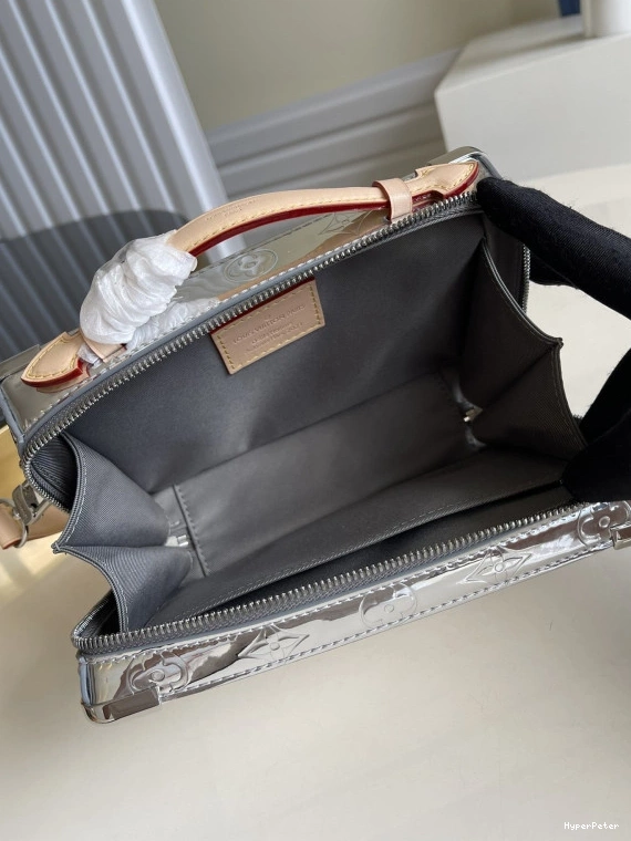 LOUIS TRUNK VUITTON HANDLE 0802